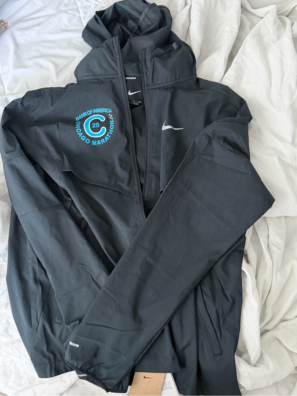 Nike Black Windbreaker Jacket with Teal Chicago Marathon Logo